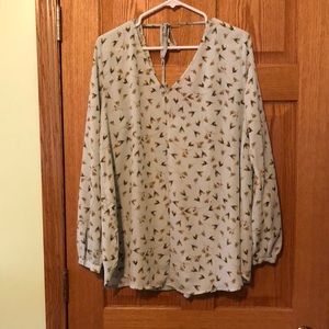 Lauren Conrad polyester long sleeve shirt - L
